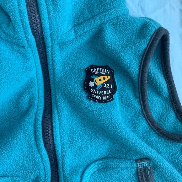 2X Fleece sets - Carter’s size 18m - Picture 3 of 5